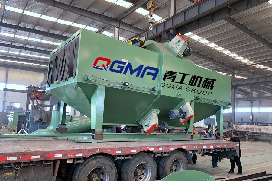 尊龙凯时人生就是搏机械辊道通过式抛丸机装车发往山东泰安